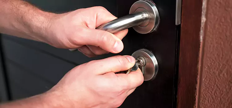 Pella Storm Door Lock Body Replacement Uniondale